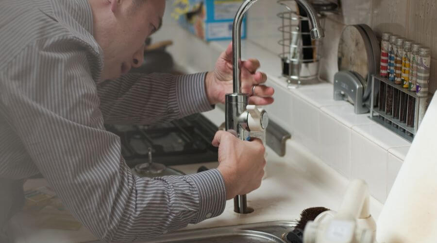 Expert burst pipe repair services in Kimball, MN